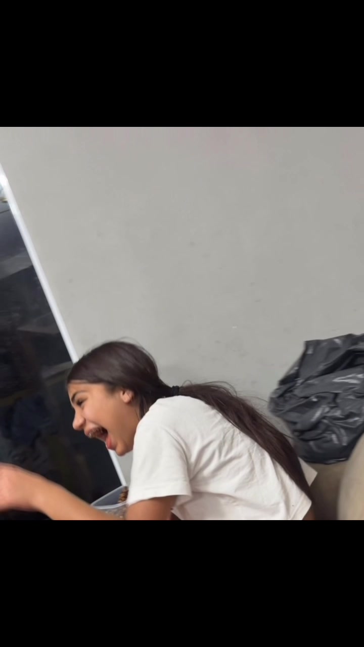 @JR.