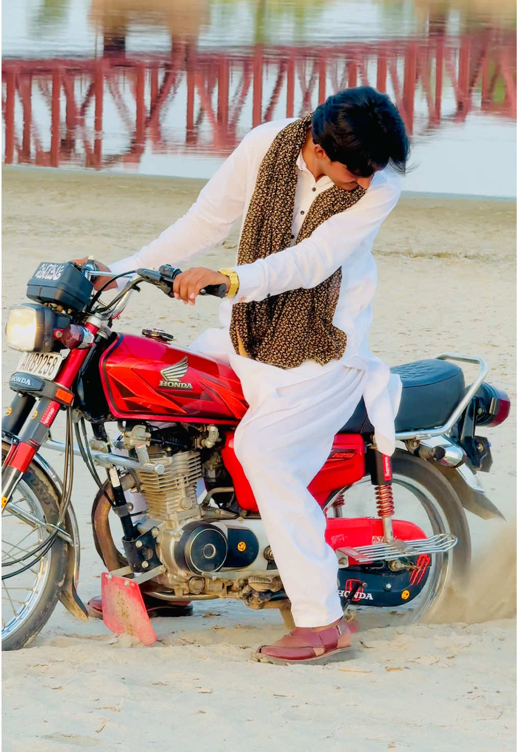@Rustam Bhatti