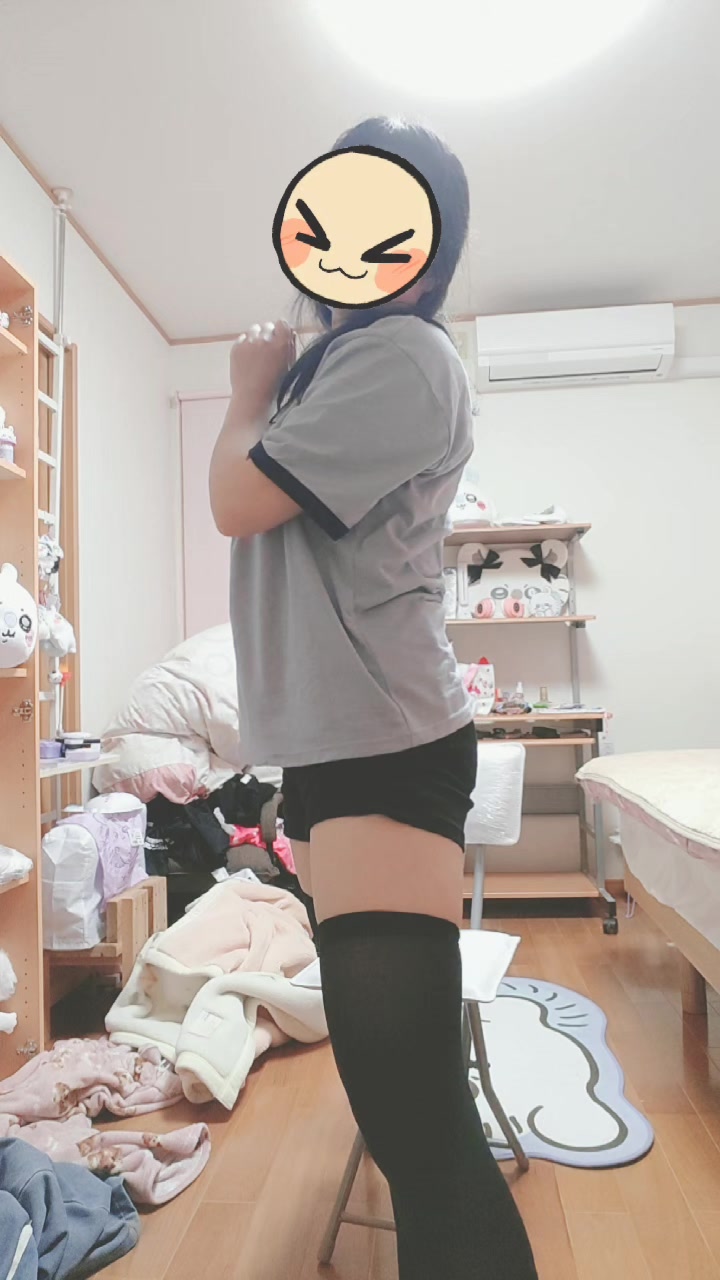 @momo