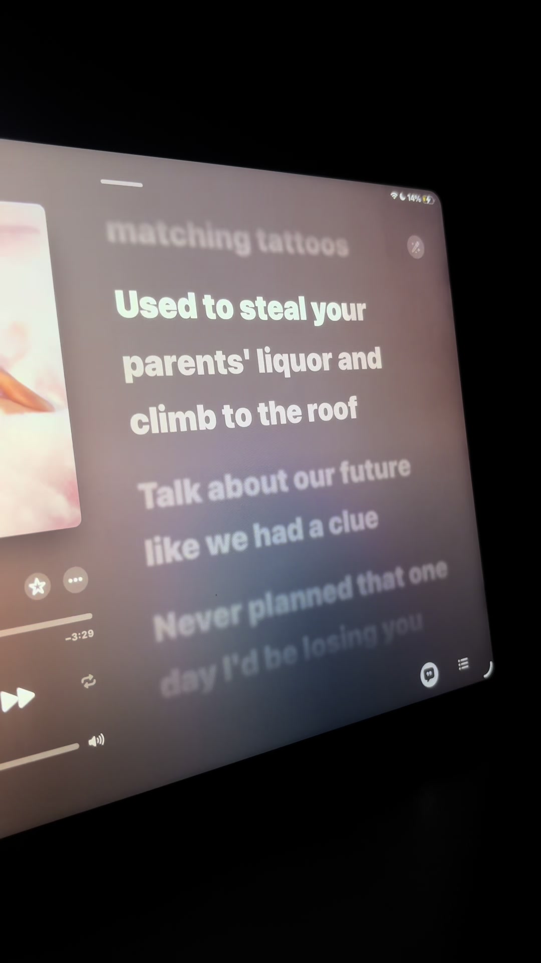 @🎧