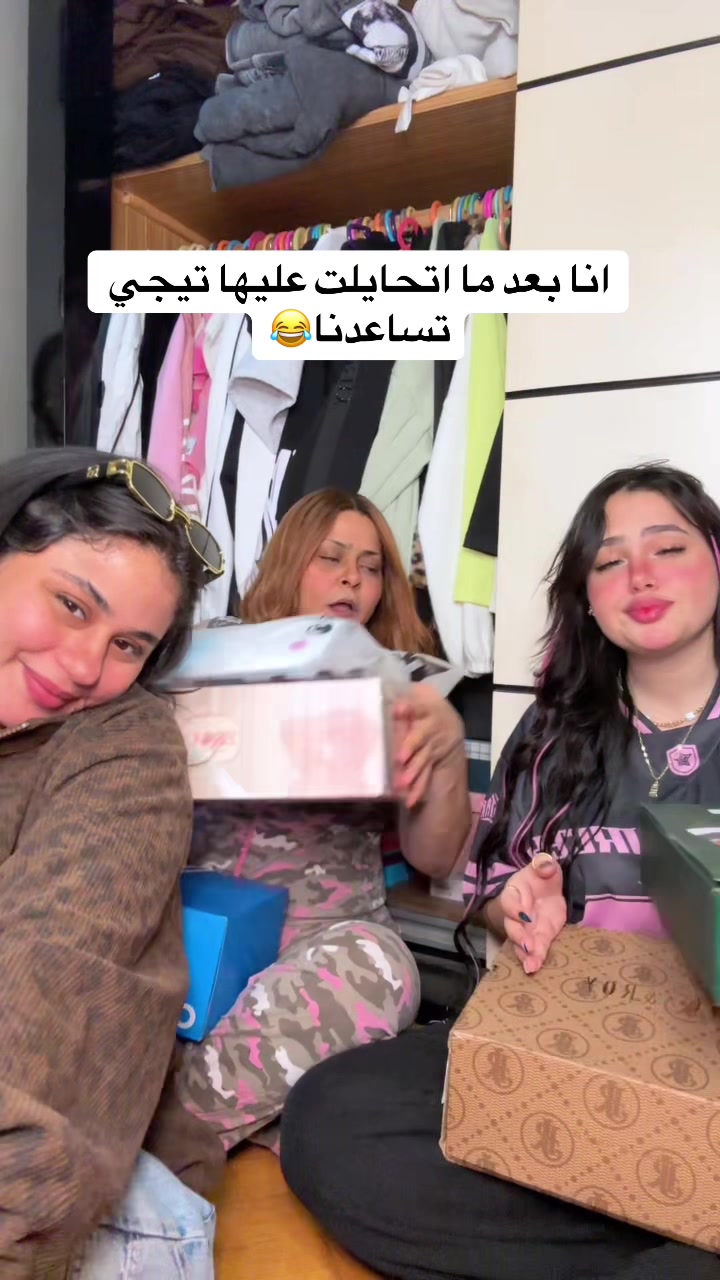 @Mokaa