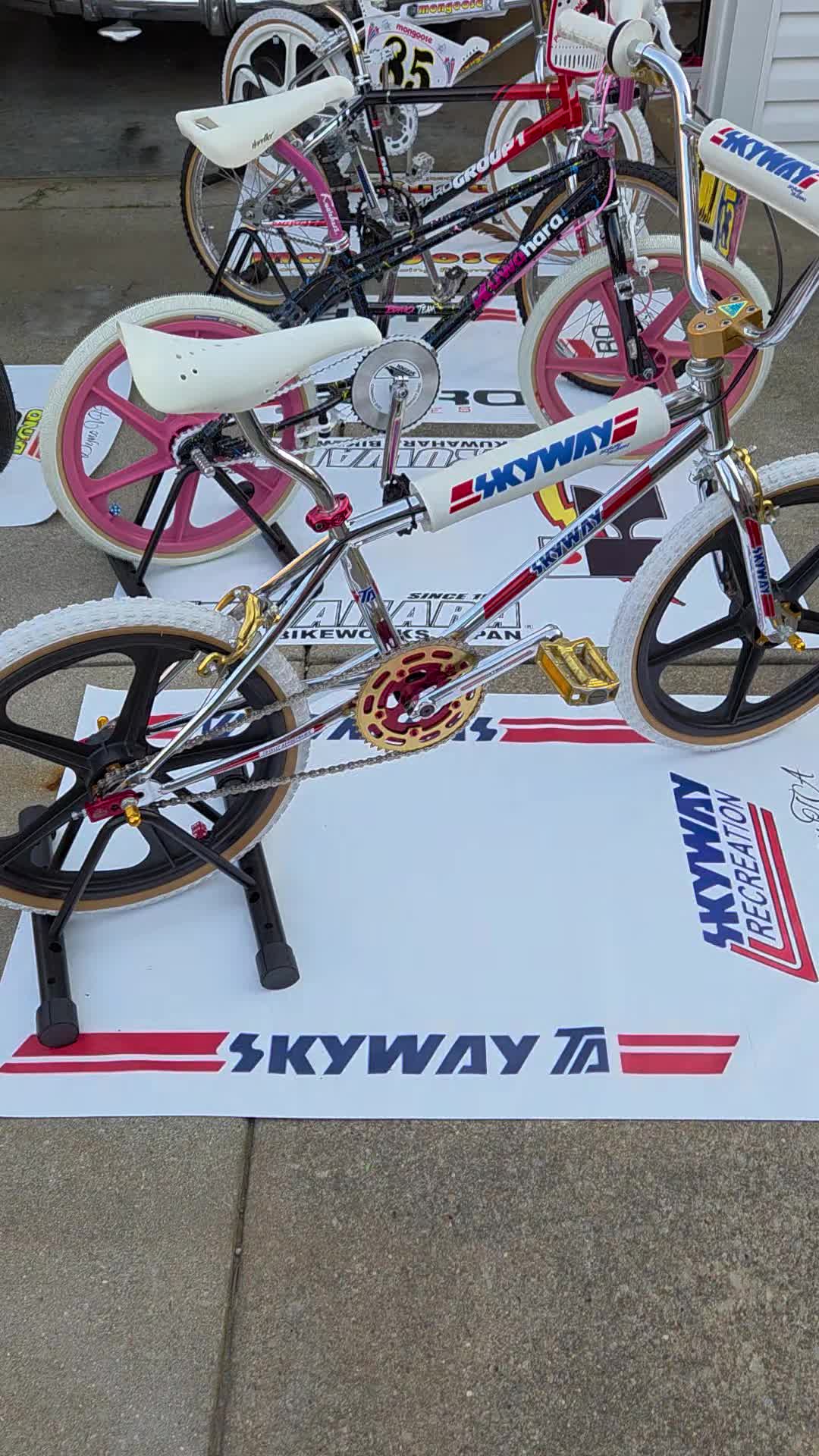 @The Bike Shop - 80s BMX