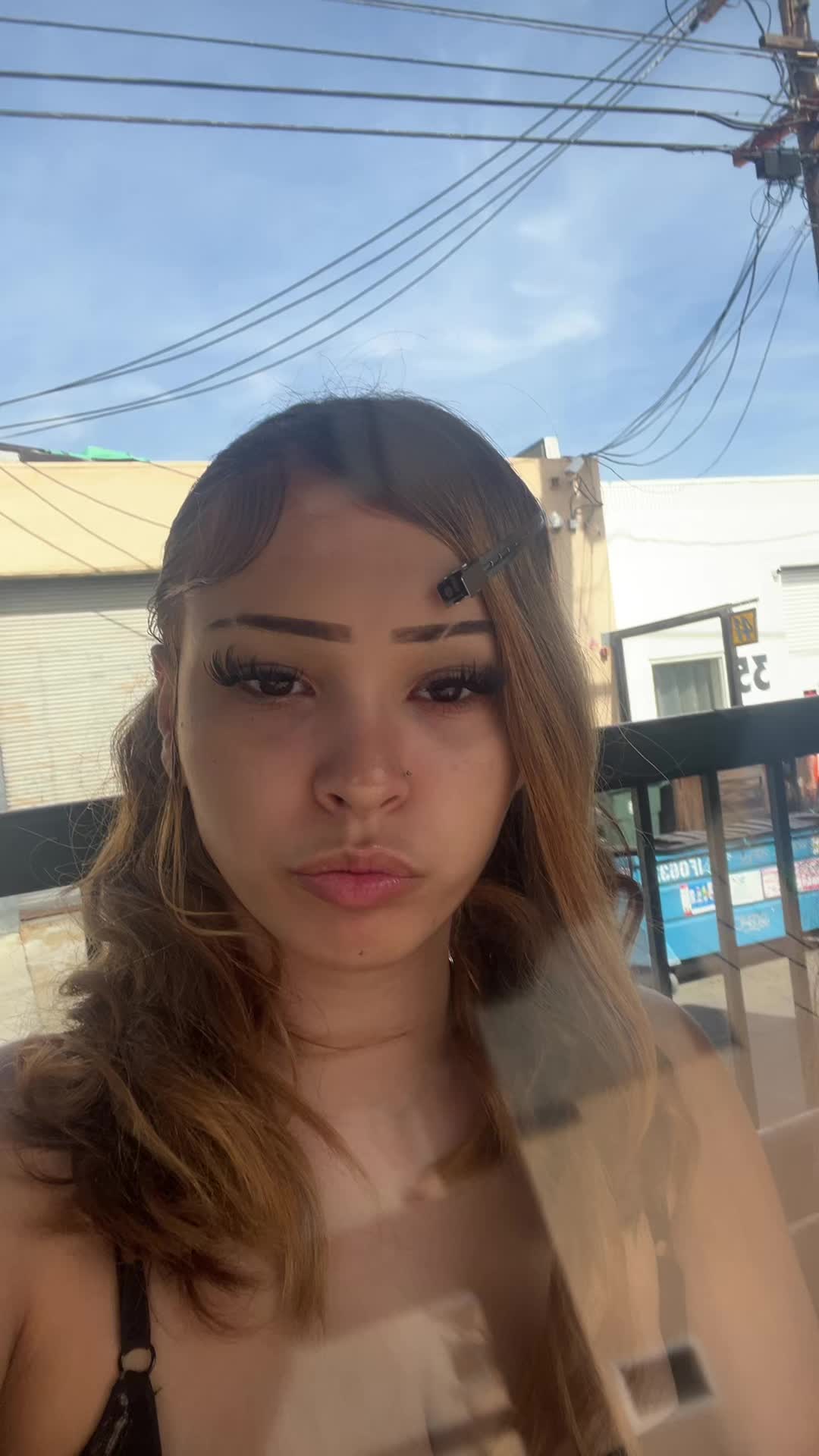 @🧟