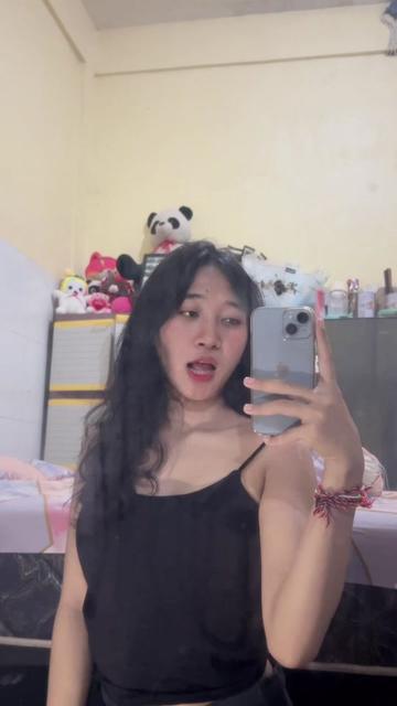 @Ayuu