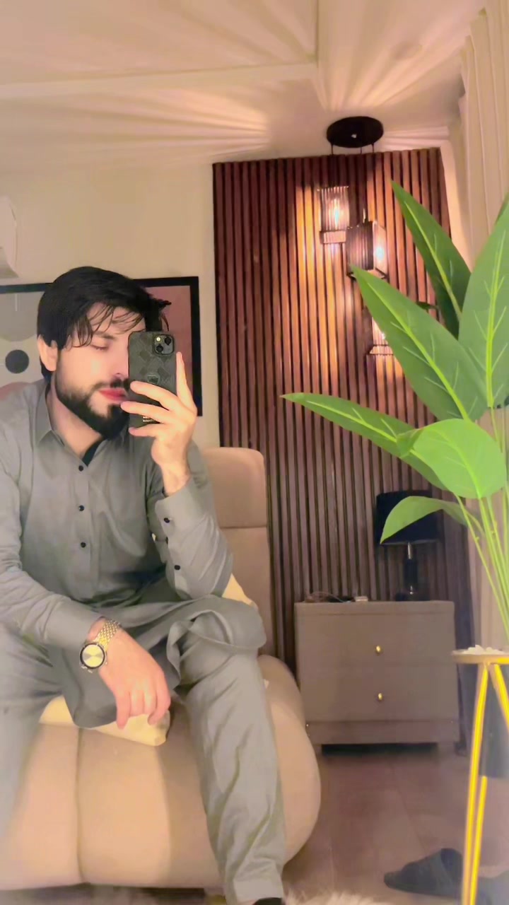 @KH&Atilde;Ń&Icirc;💞🔥