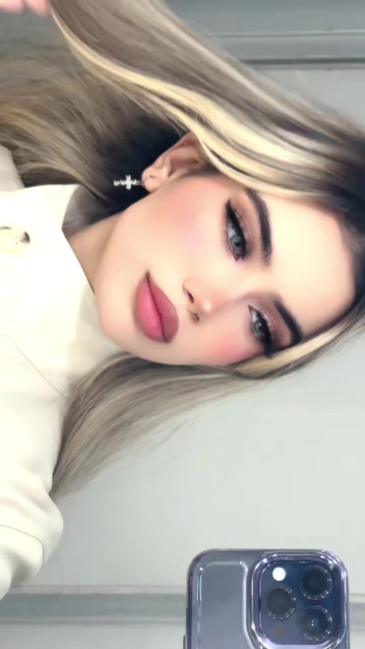 @JEYRAN✨