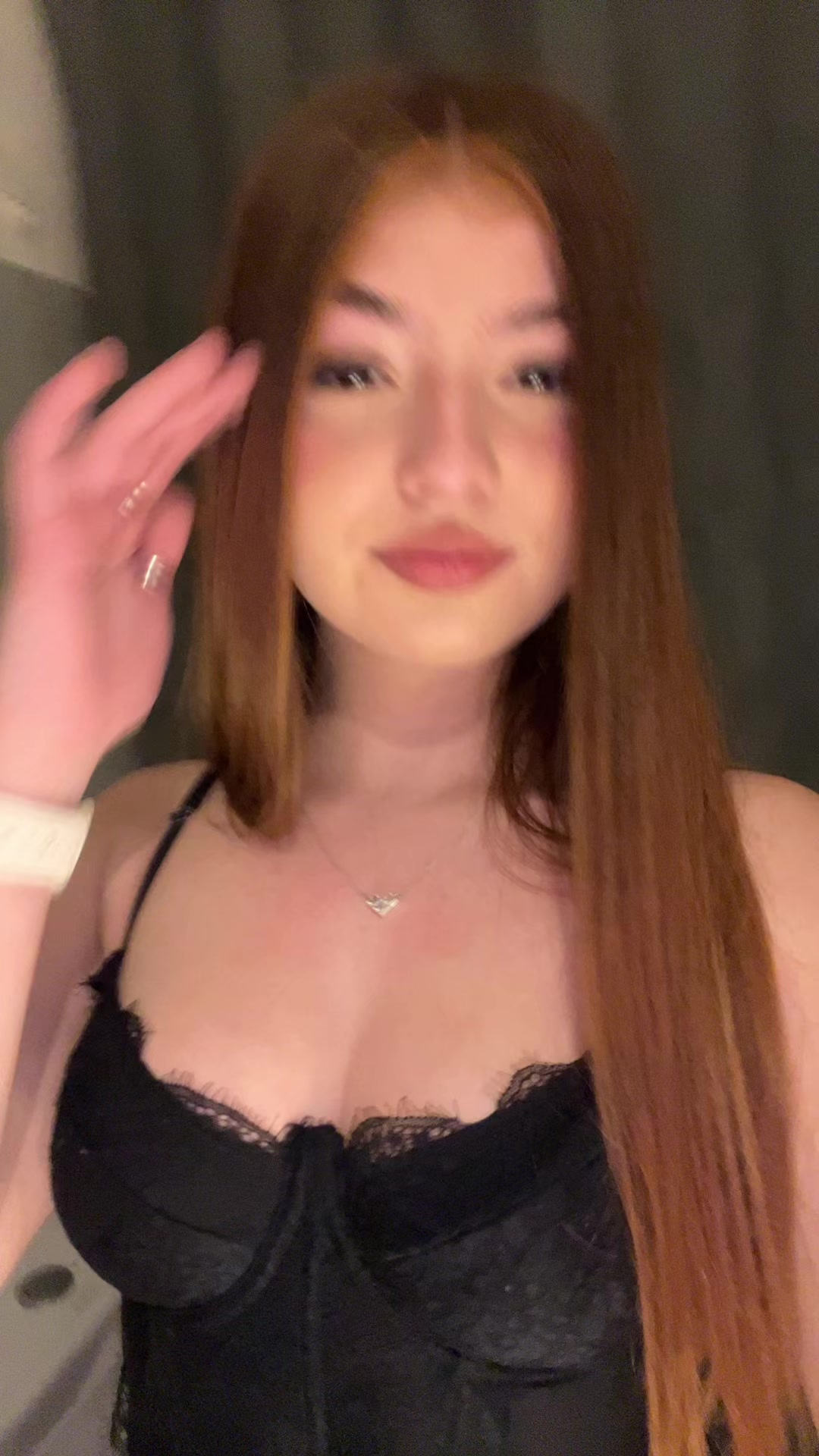 @𝓘𝓼𝓲𝓭𝓸𝓻𝓪 𝓟𝓪𝔃🤍