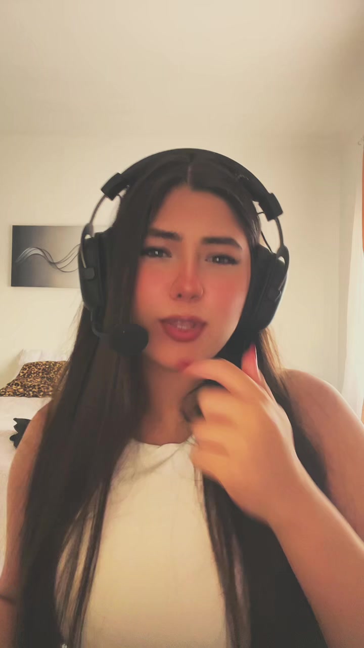 @𝕯𝖚𝖉𝖆 𝕮𝖔𝖑𝖑𝖎𝖓𝖘