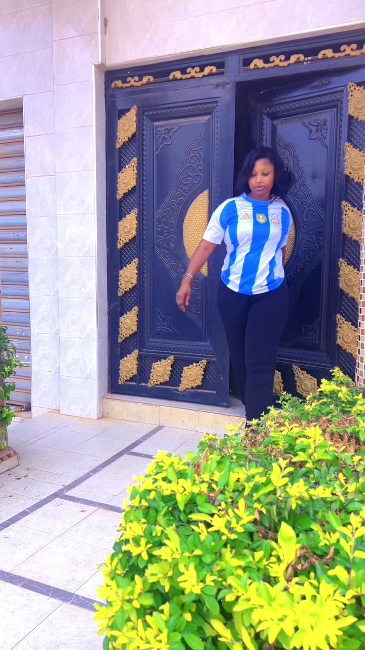 @Kingsira 🎤📸