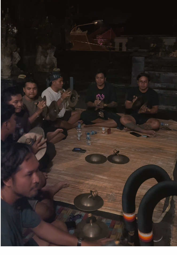 @st.dharma_pertiwi