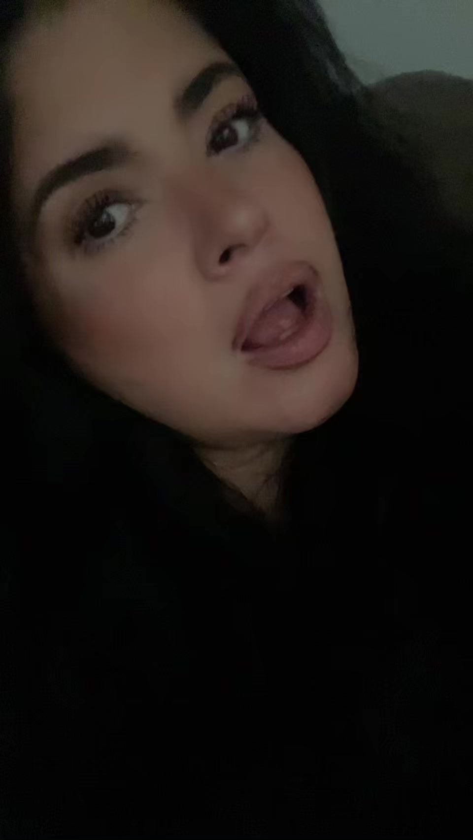 @SandezTuTy