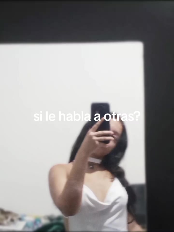 @Lore👑