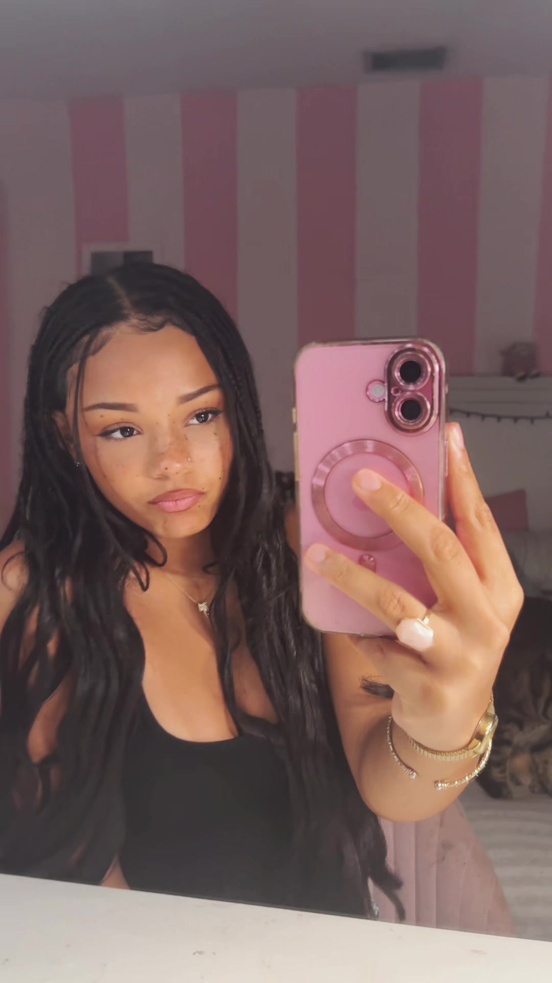 @glitterglizzy20