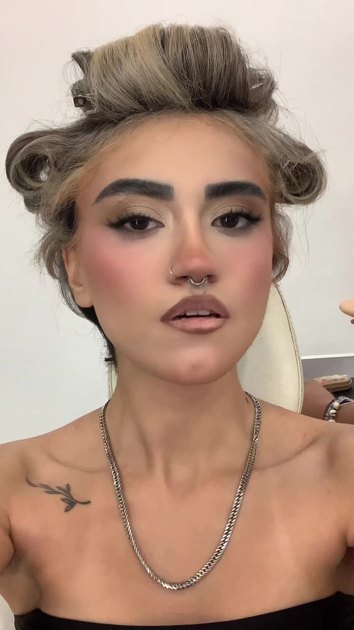 @meiow_zizo
