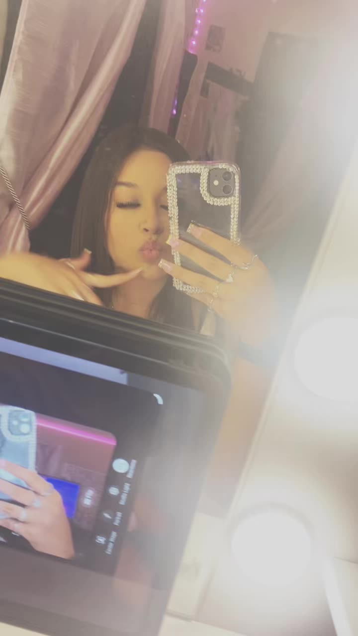 @𝓭𝓮𝓮𝓼𝔂𝓶𝓫𝓮𝓻𝓻❦.