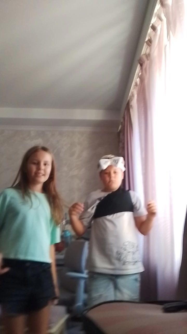 @Miss Sofia