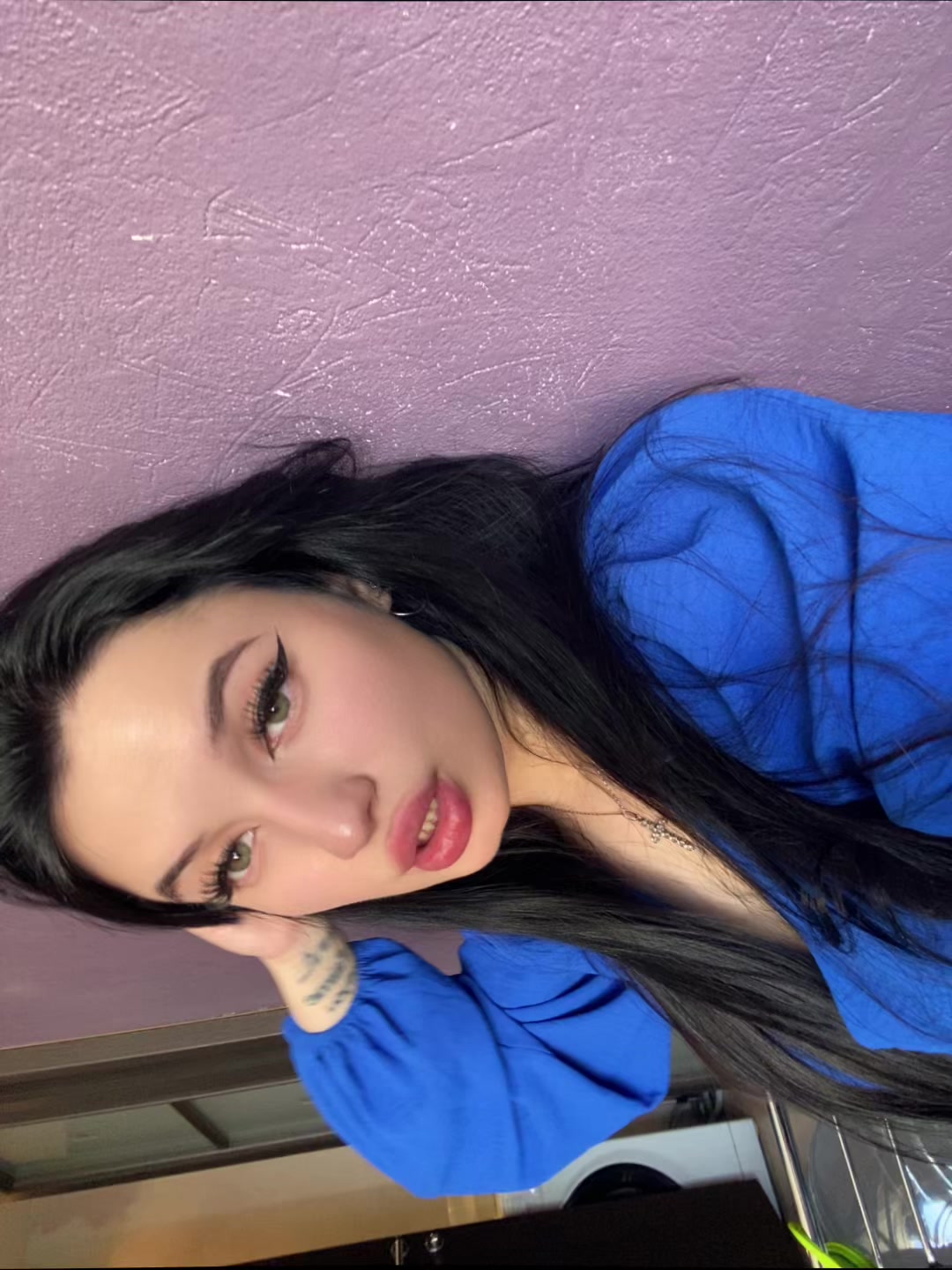 @Тёмная лошадка