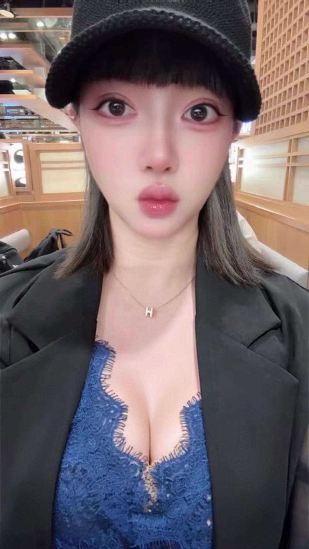 @我是凱莉兒👻Kelly是我