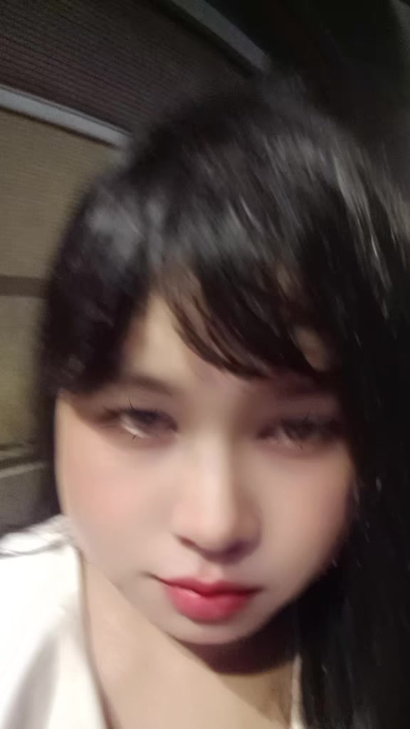 @Ayu