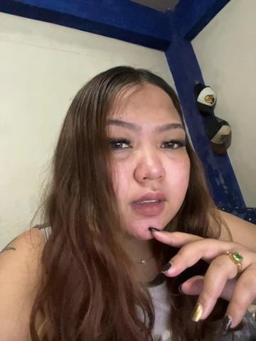 @April Nicole
