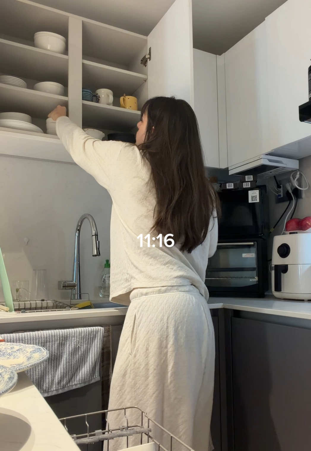 @apricotmaxine