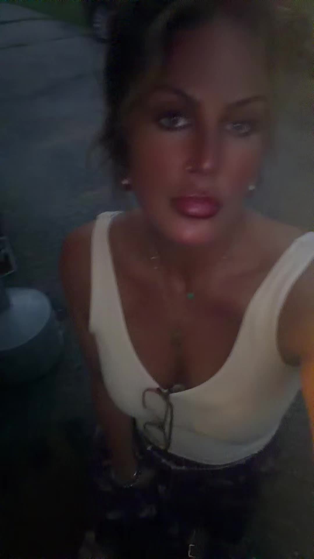 @maebetoday