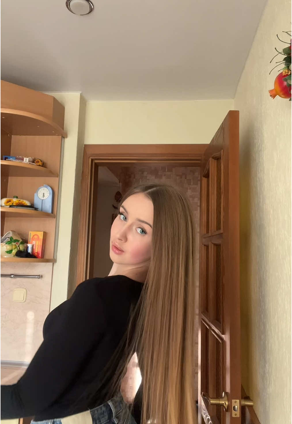 @К
