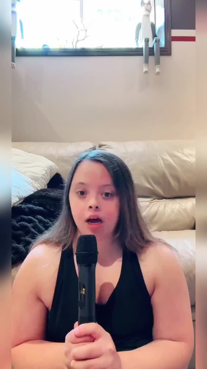 @queenfamous87