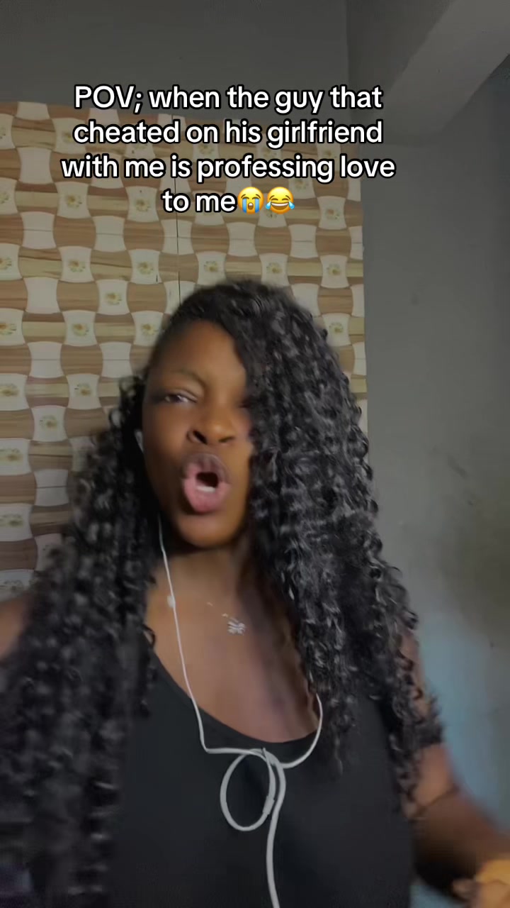 @MELANIN POPIN