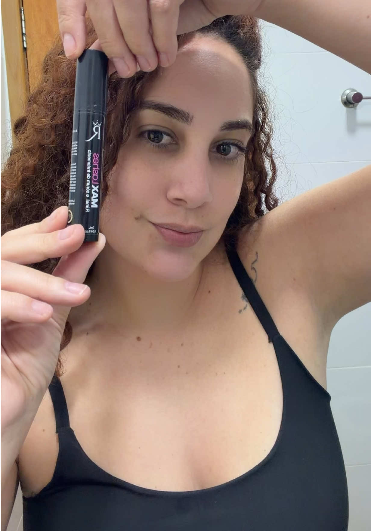 @Nívia Monise