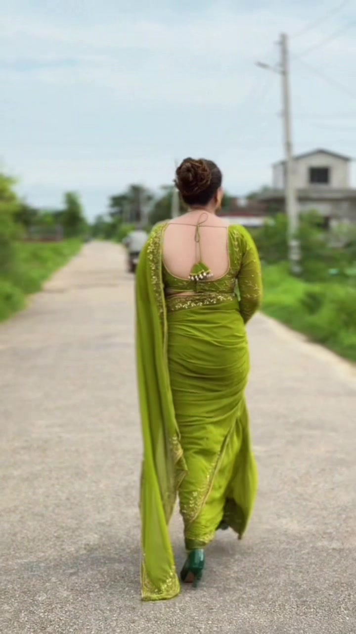 @minakunwar-official