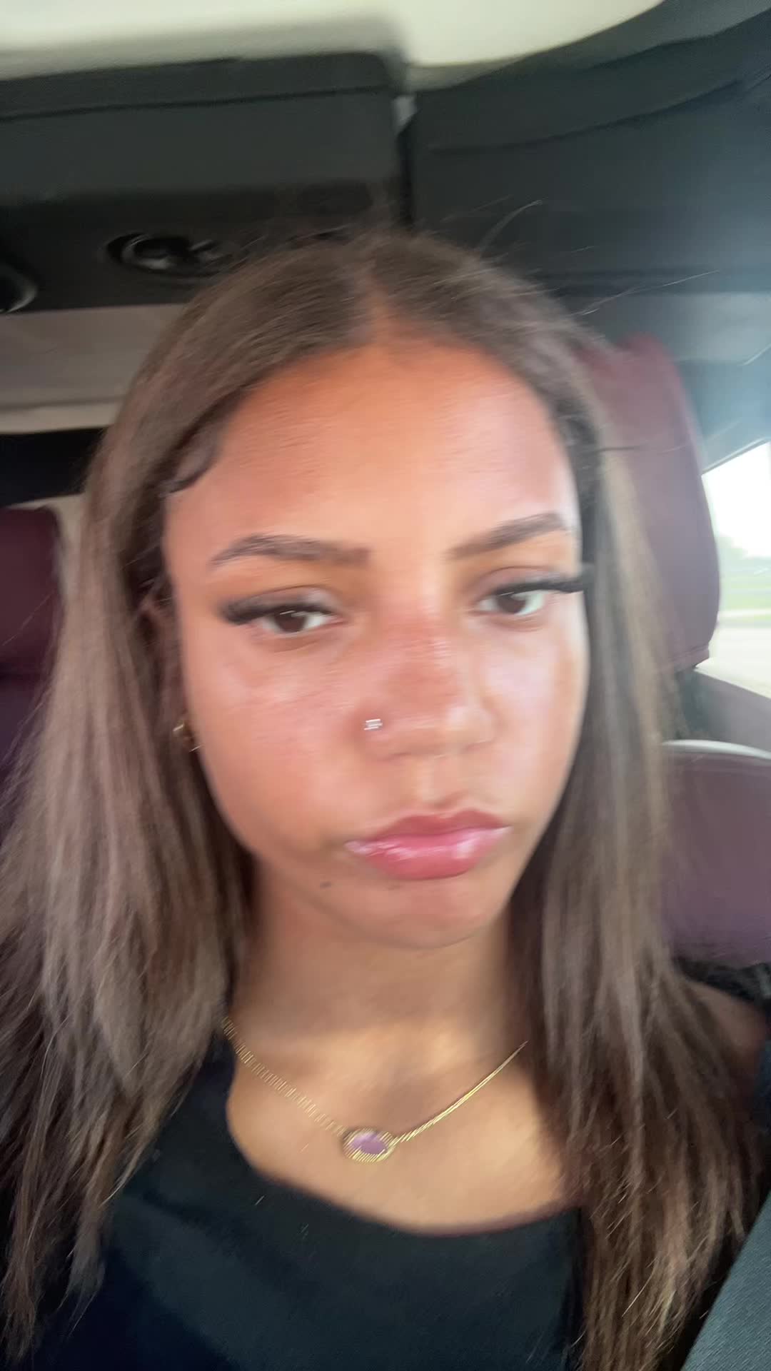 @khloee ່