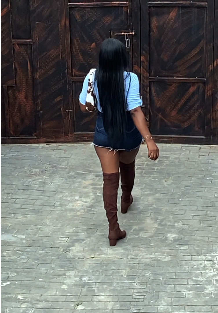 @celine_nicholas