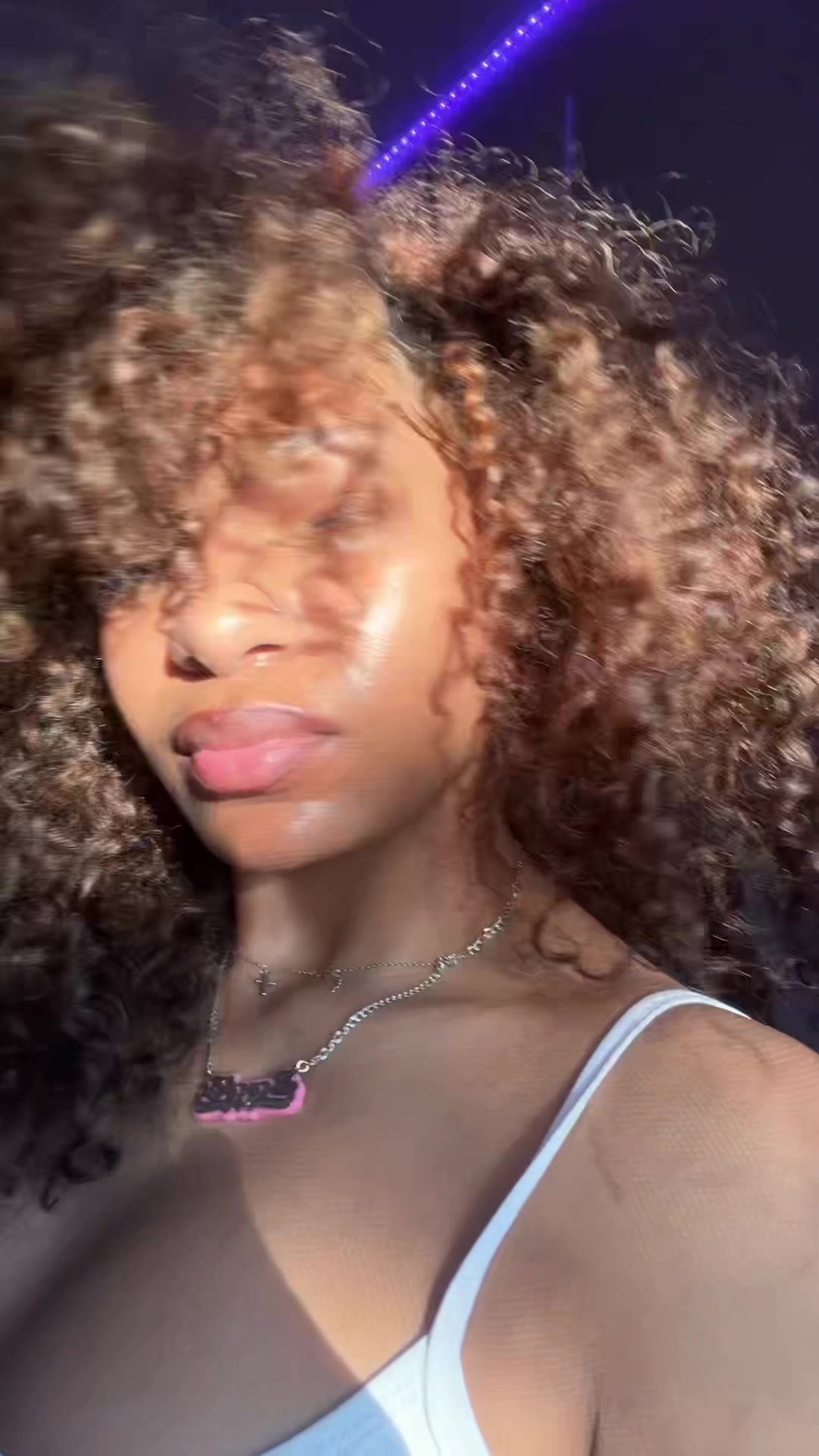 @s.