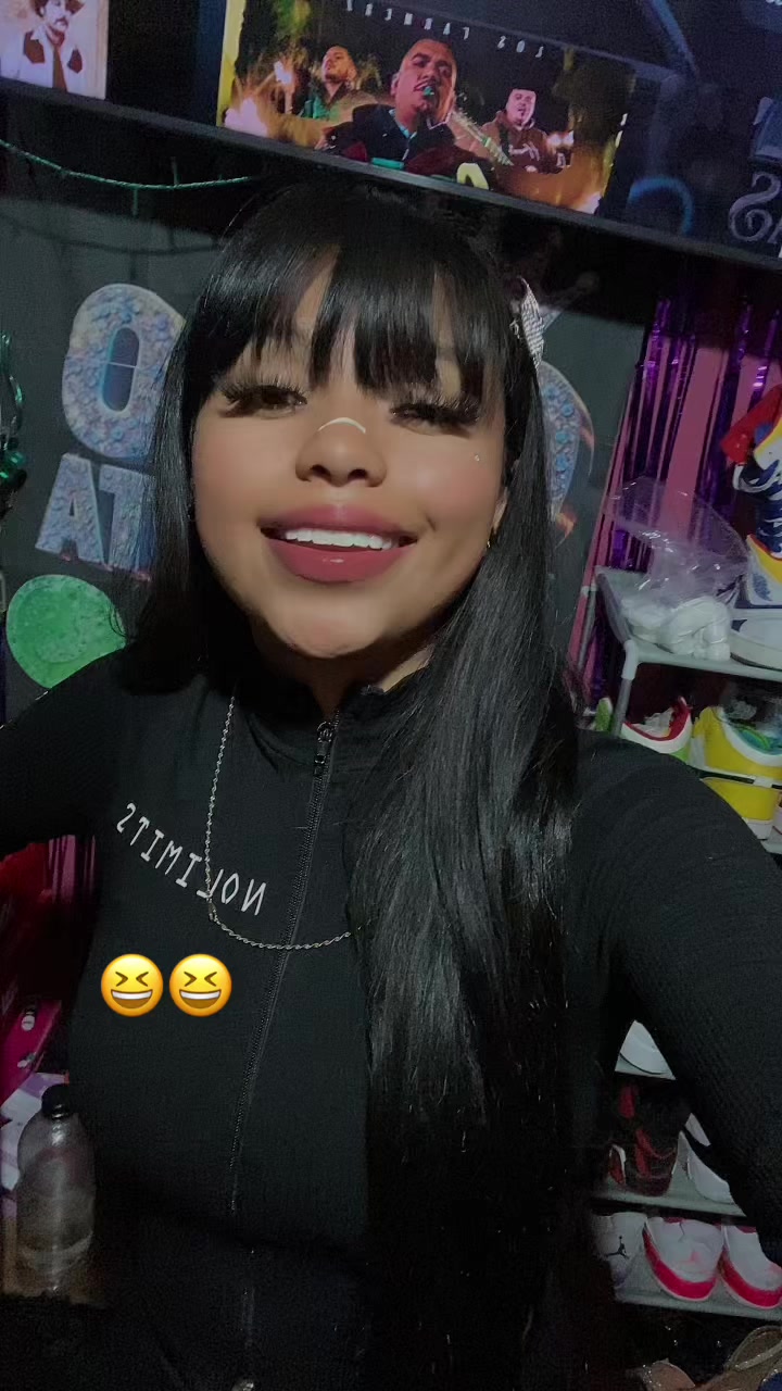 @Cielo_la_morenita