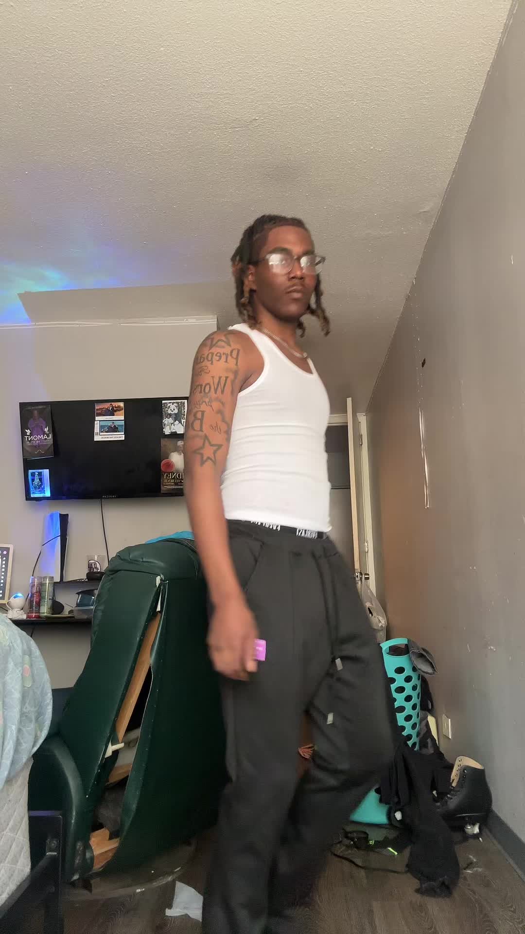 @drenchonsk8’s🛼