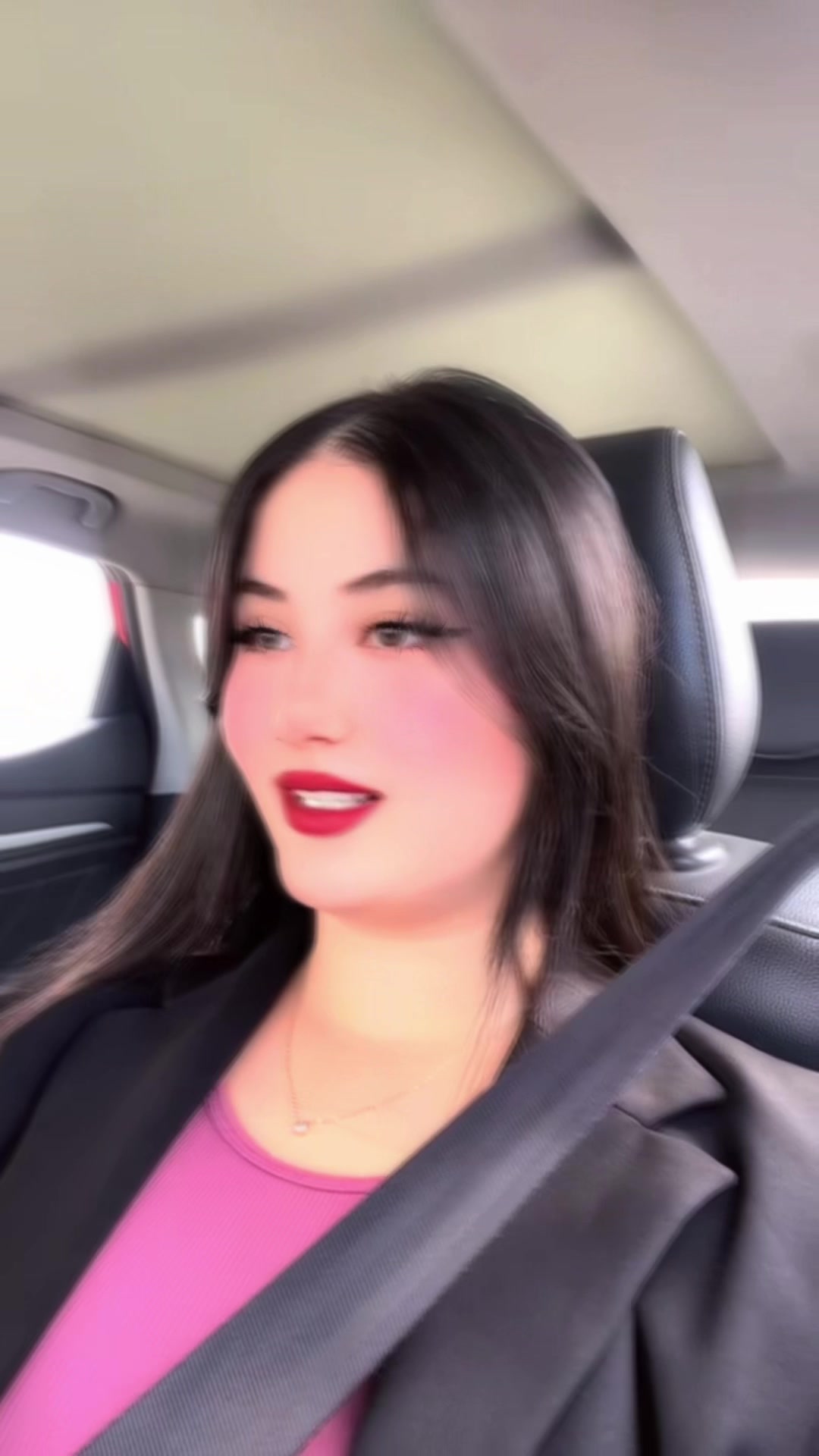 @khouloudsahnouni1