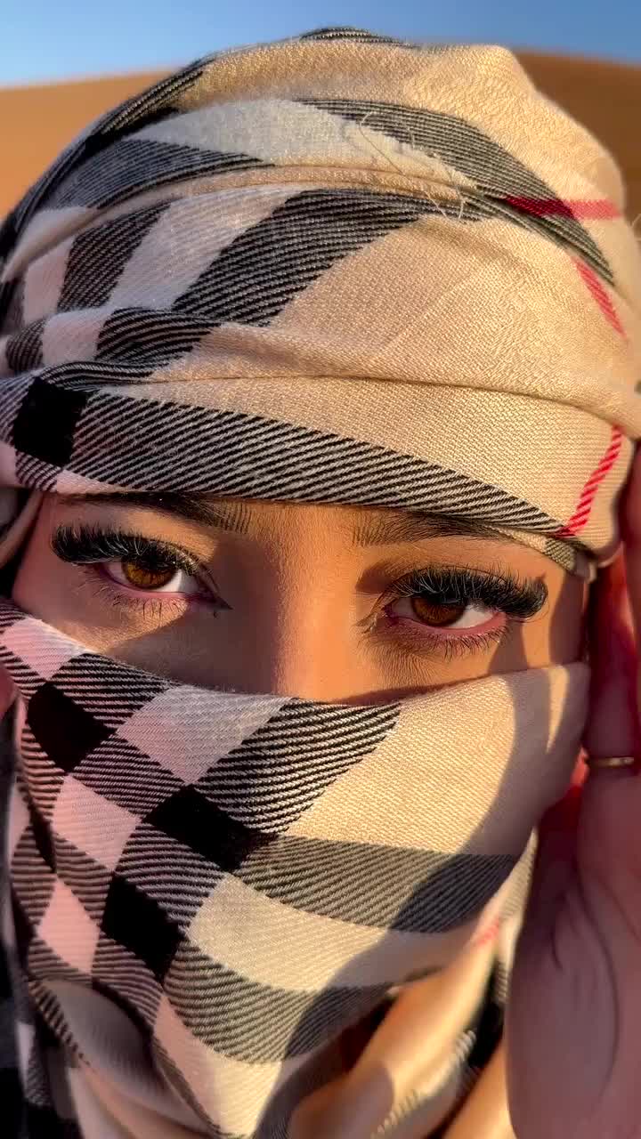 @Amelia 🌹 🦋
