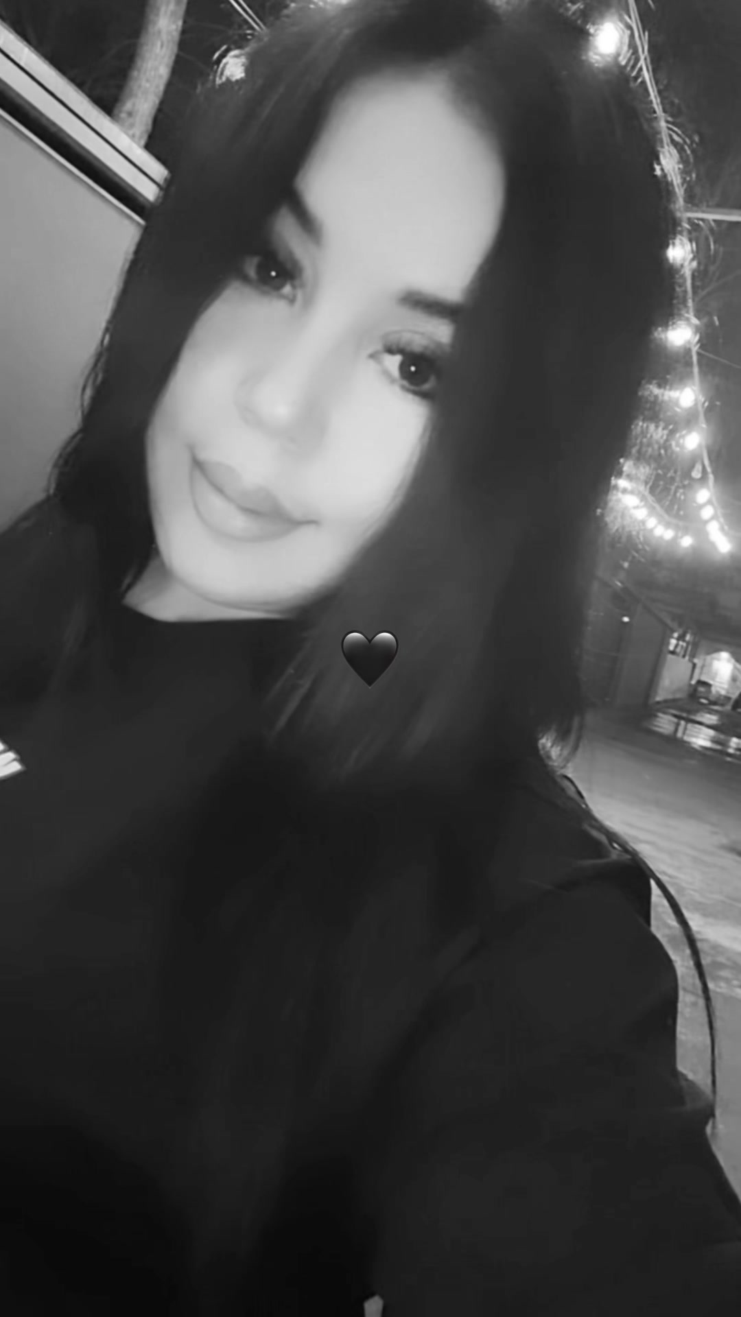 @MALIKA🇺🇿