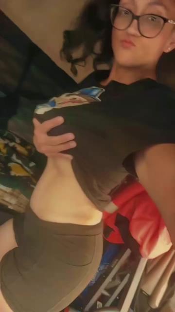 @CandiBunz