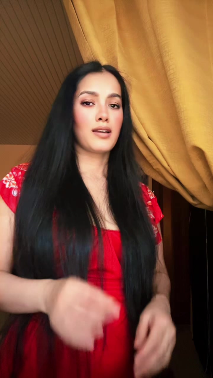 @Muna Chhetri