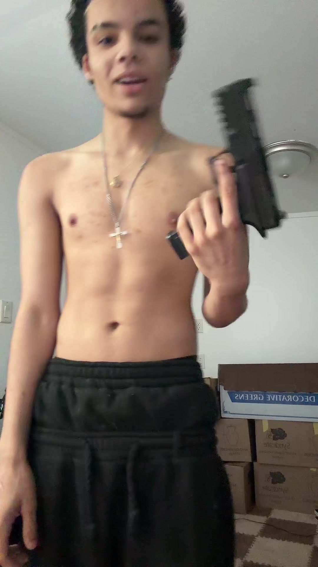 @INS0MNIACx_x