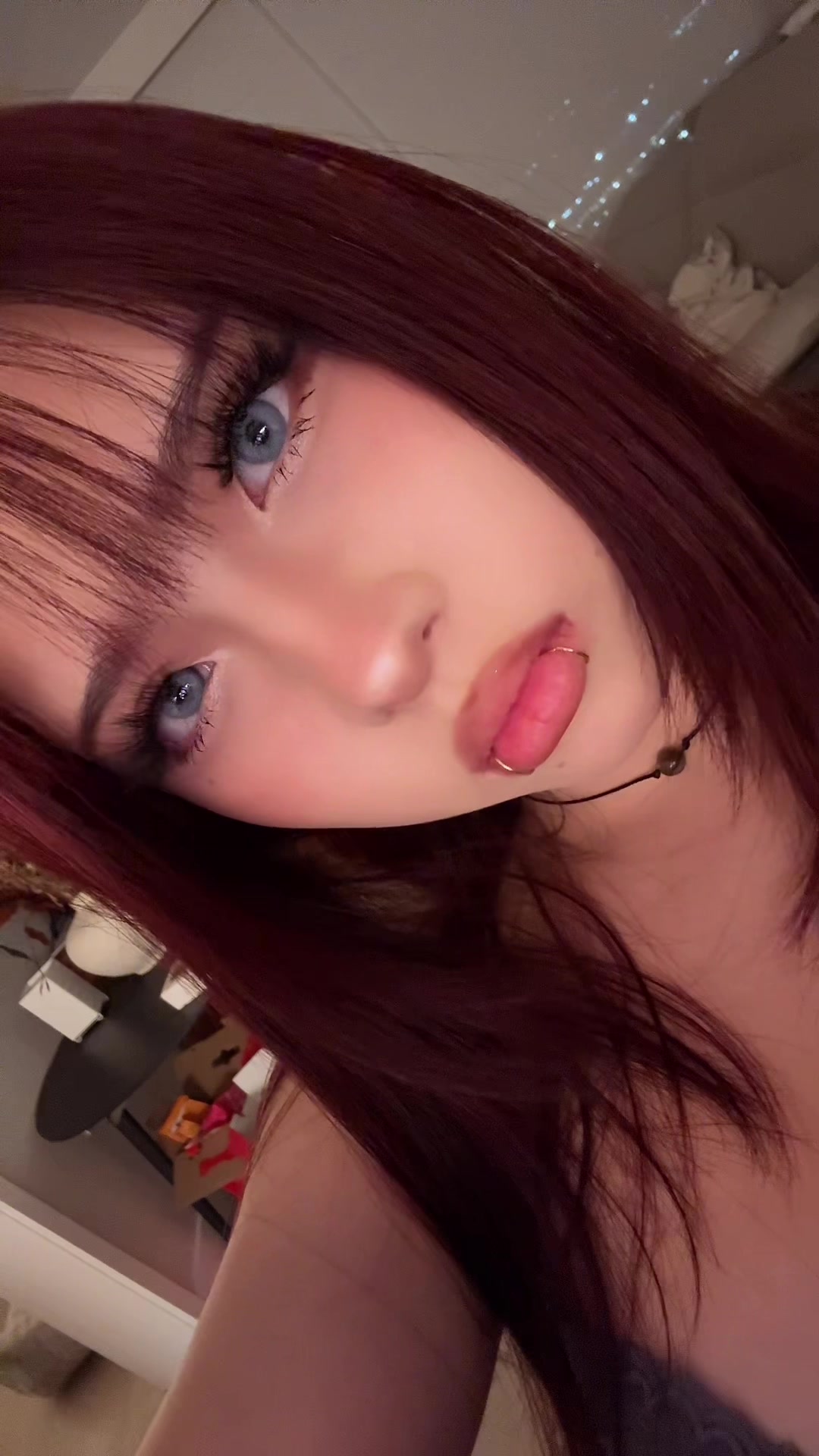 @￶