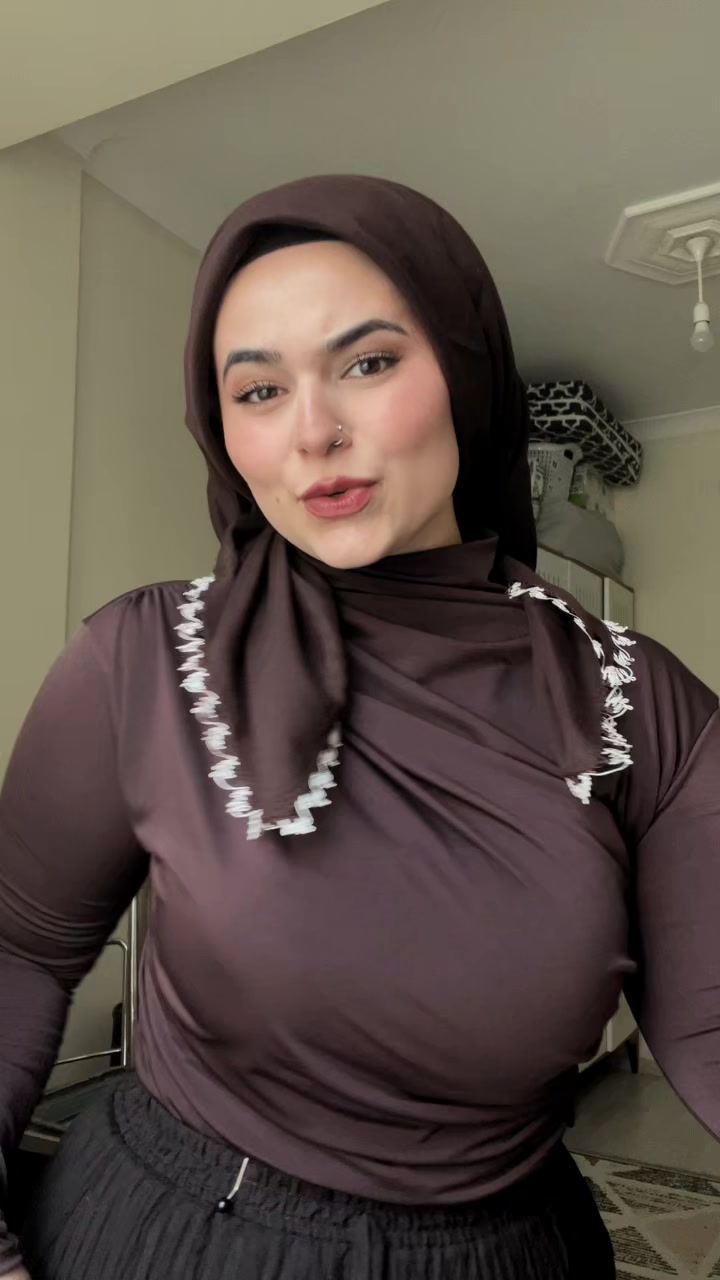 @Nazlı☀️