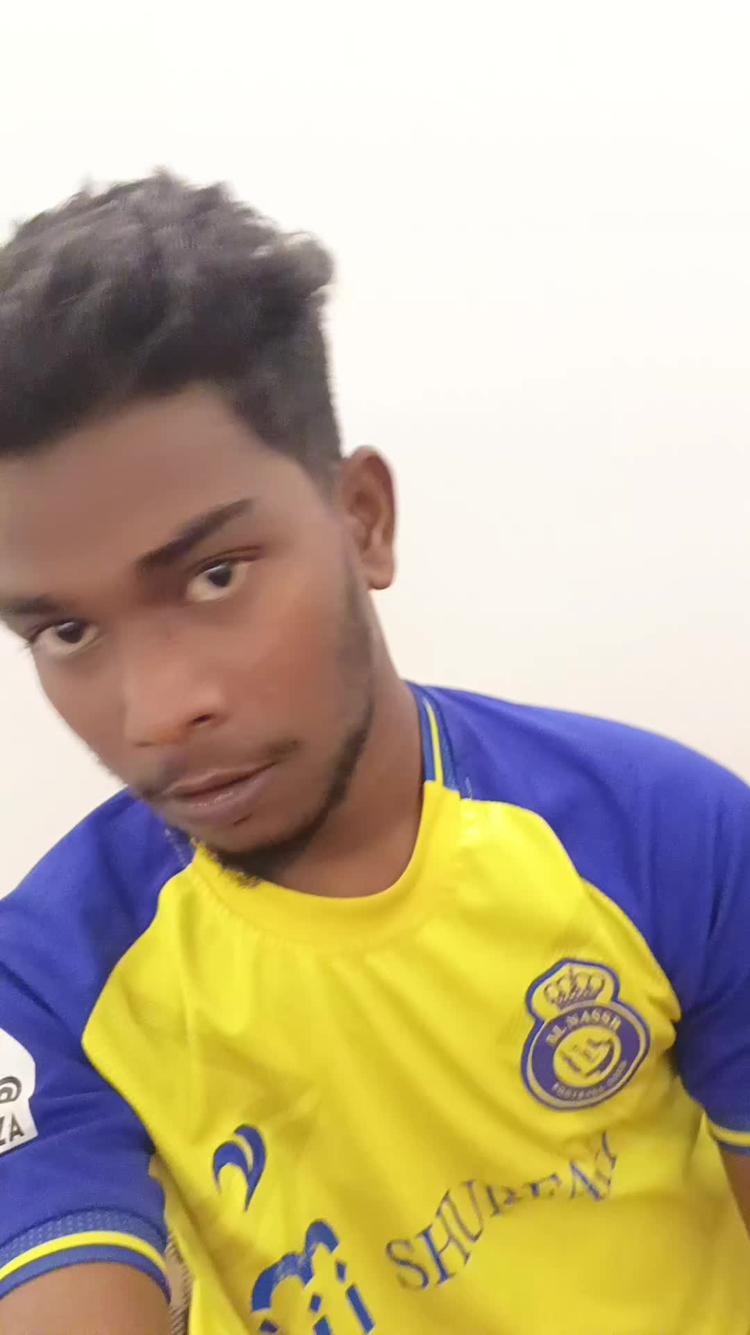@আমি প্রবাসি💸✈️