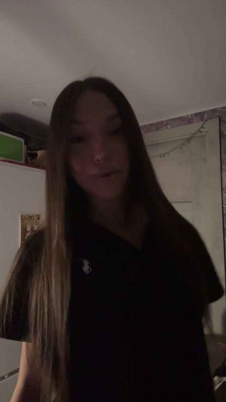 @_brunette_7777