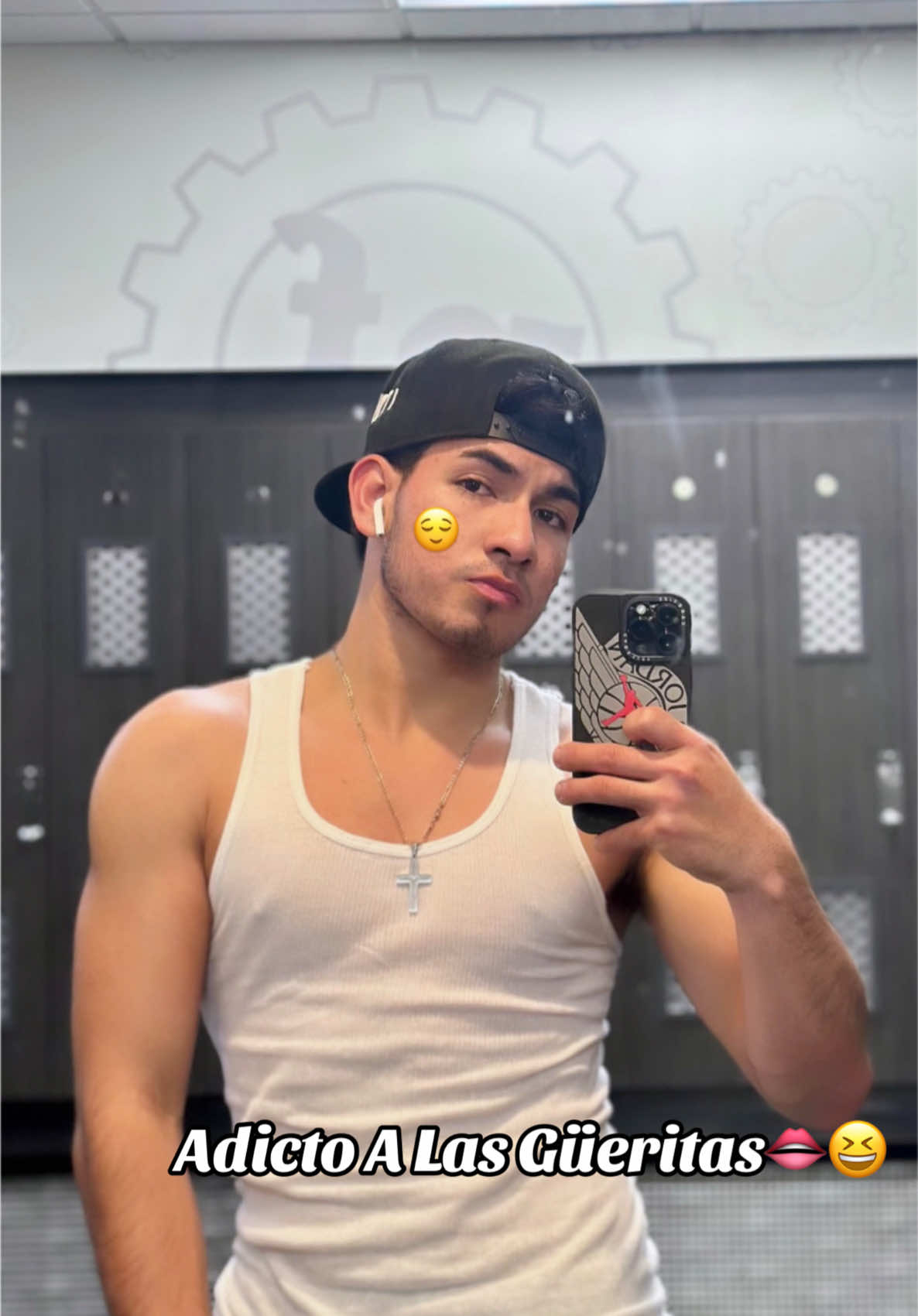 @Alexanzueto🤠☘️