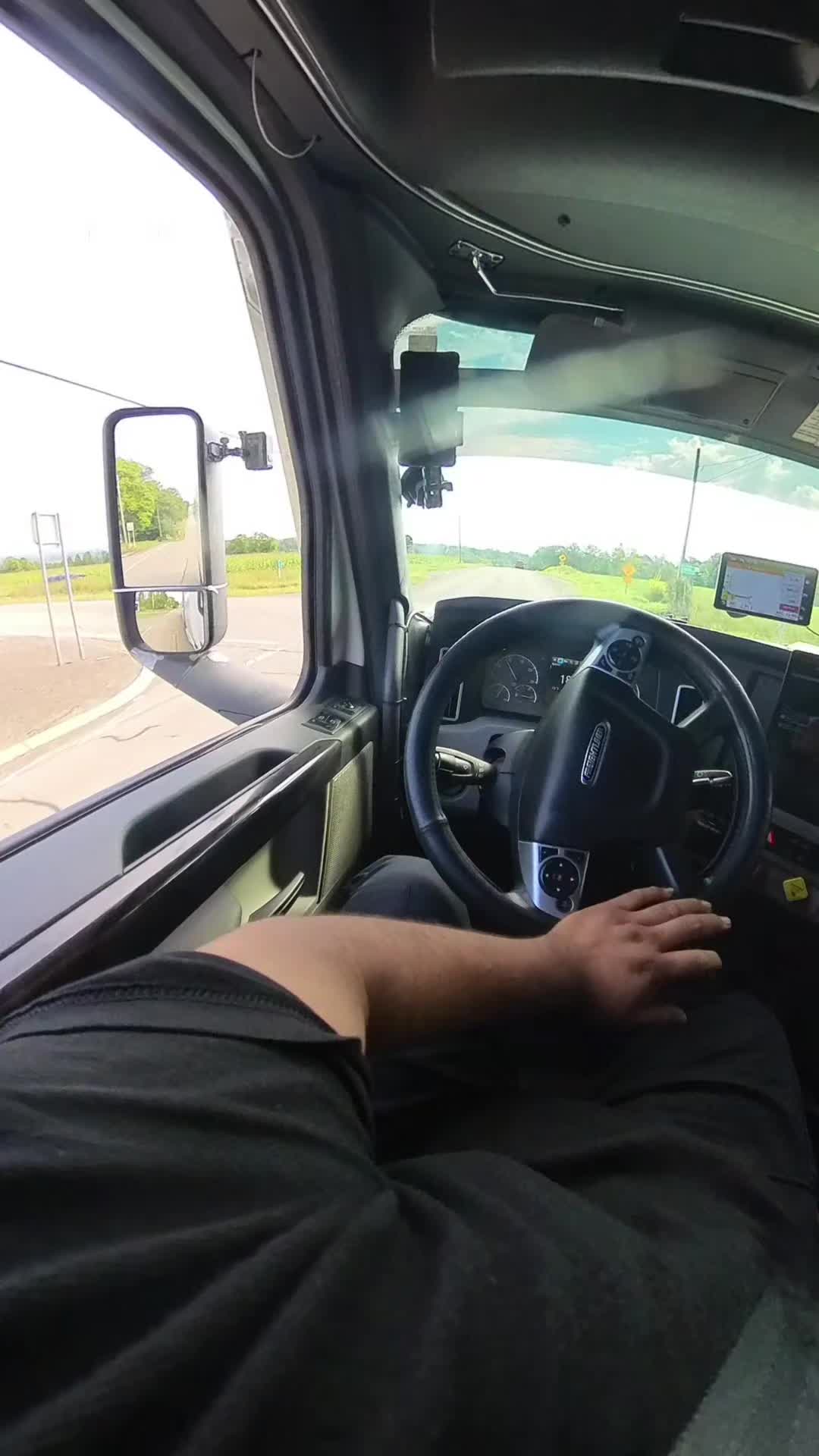 @🗽⃢⃢🗿 🅰️ N D Y 🎭 🚛