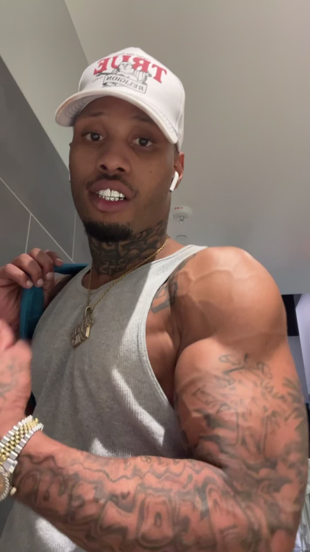 @Atm_deeroee