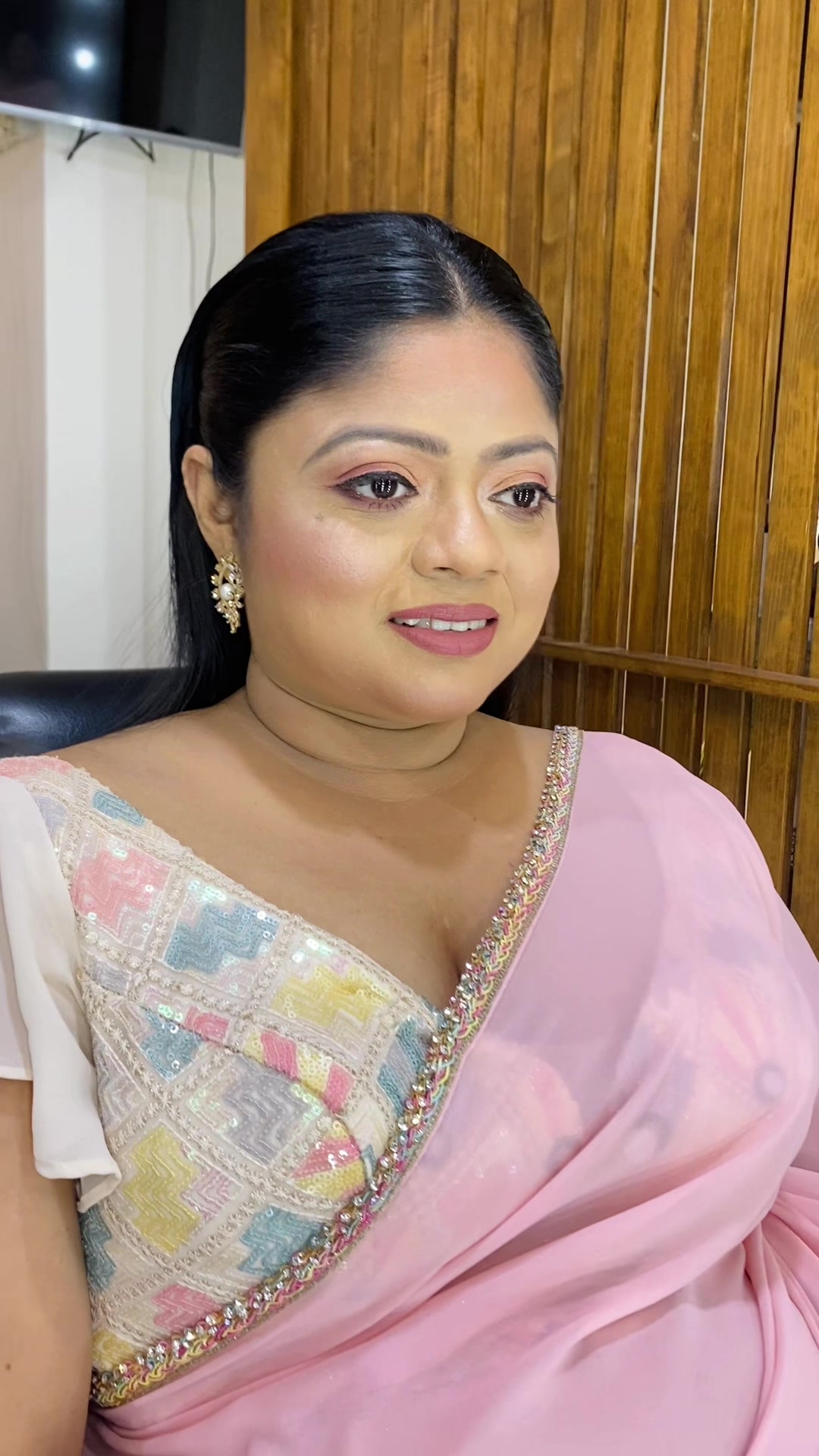 @Salon Dinusha Senadeerage💄